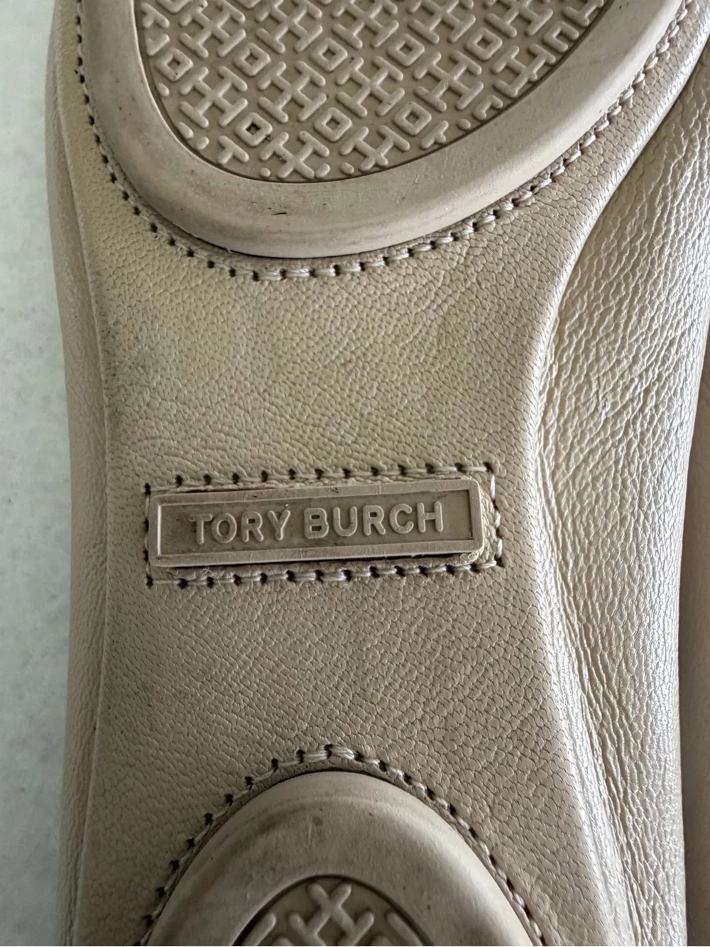 Tory Burch Minnie Travel Ballet Flats Beige Leather Crystal Pave Logo
